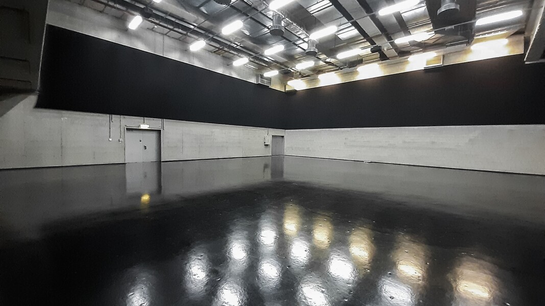 The photo shows an empty hall in the Velodrom, where powerlifting will take place during the National Games.