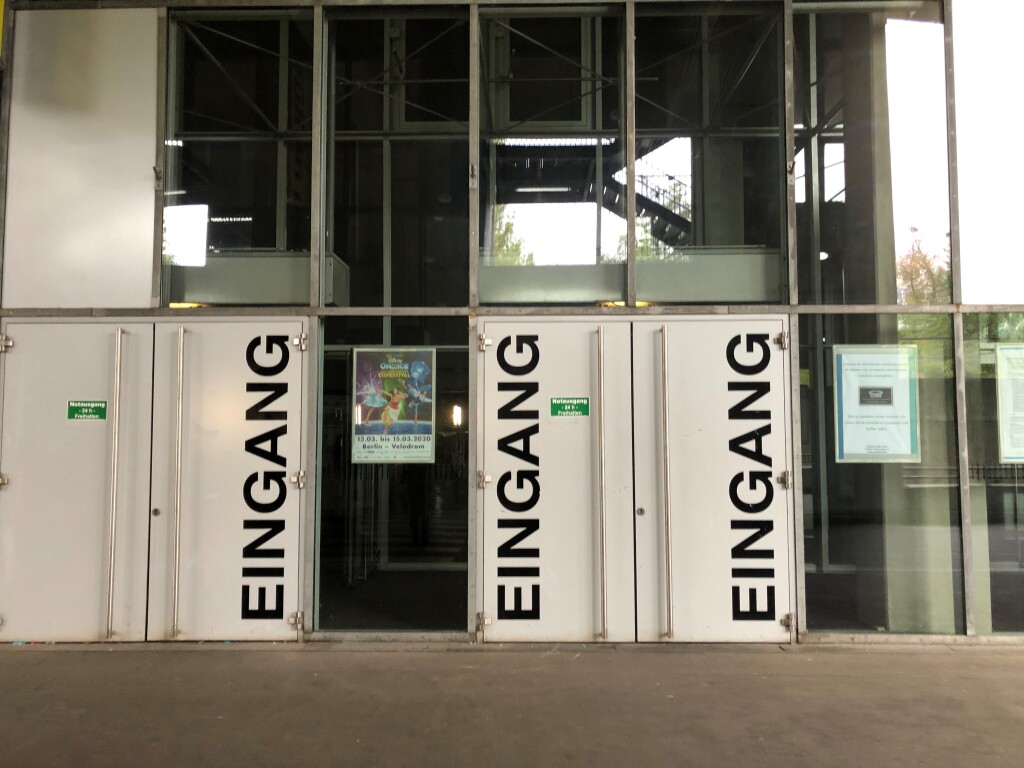 Der Eingang zum Velodrom